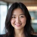 佐藤 恵 (Megumi Sato), CMOのポートレート